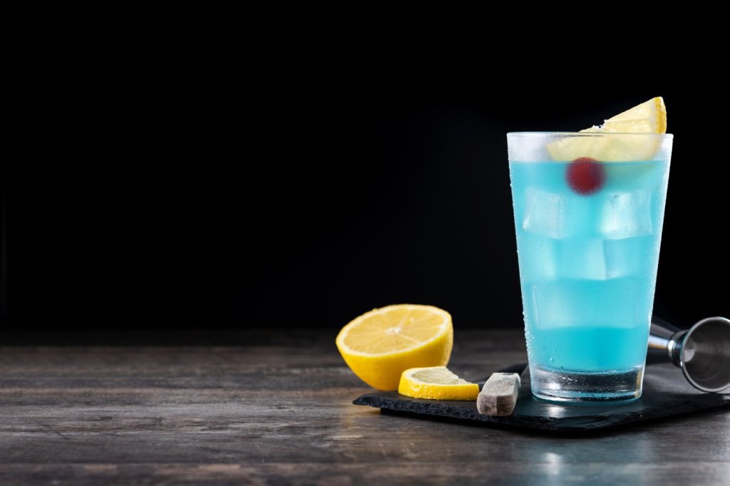 ТОП-14 летних коктейлей на основе ликера