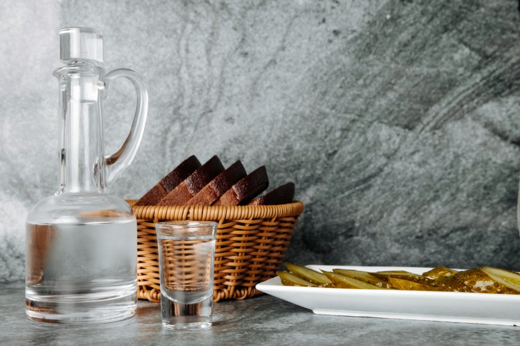 Происхождение ракии остается темой горячих споров на Балканах