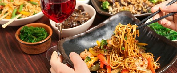 Как выбрать вино к азиатской кухне Как выбрать вино к азиатской кухне