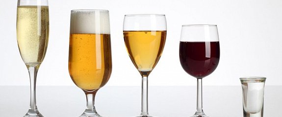 Почему нельзя мешать вино и другие алкогольные напитки